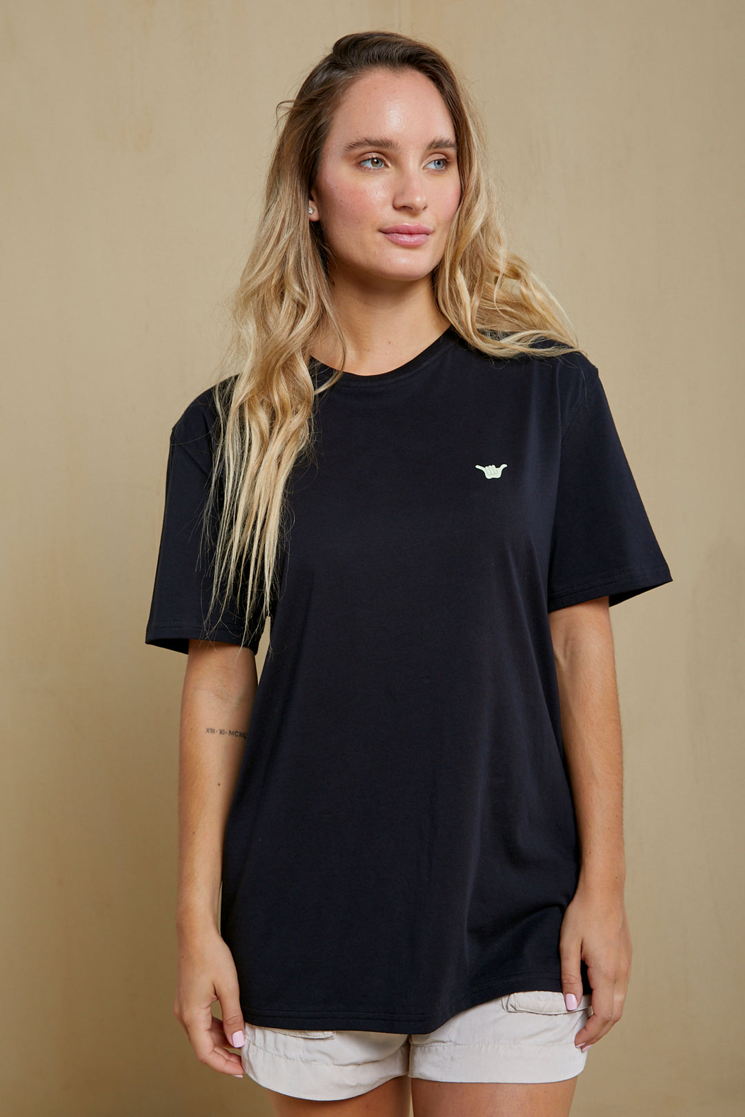 Square Organic PIMA Tee - Black - Hang Loose#color_black