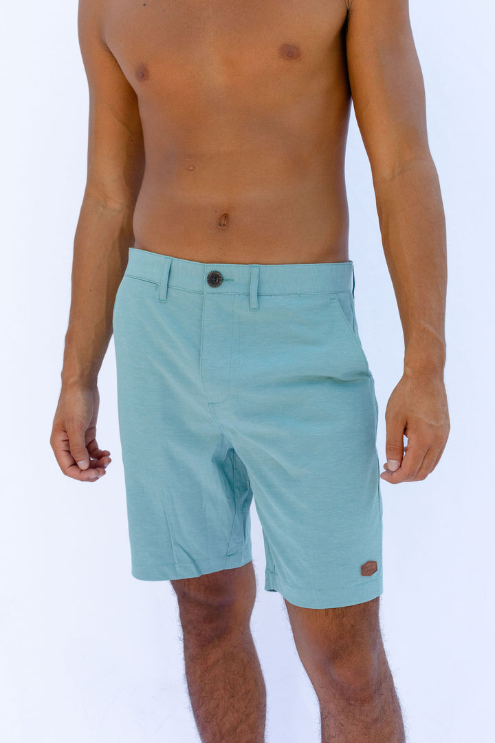 Walkshort In n Out - Light Blue - Hang Loose#color_light-blue